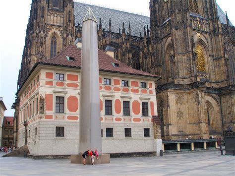 obelisk na praskm hrad|Obelisk (Prague Castle)